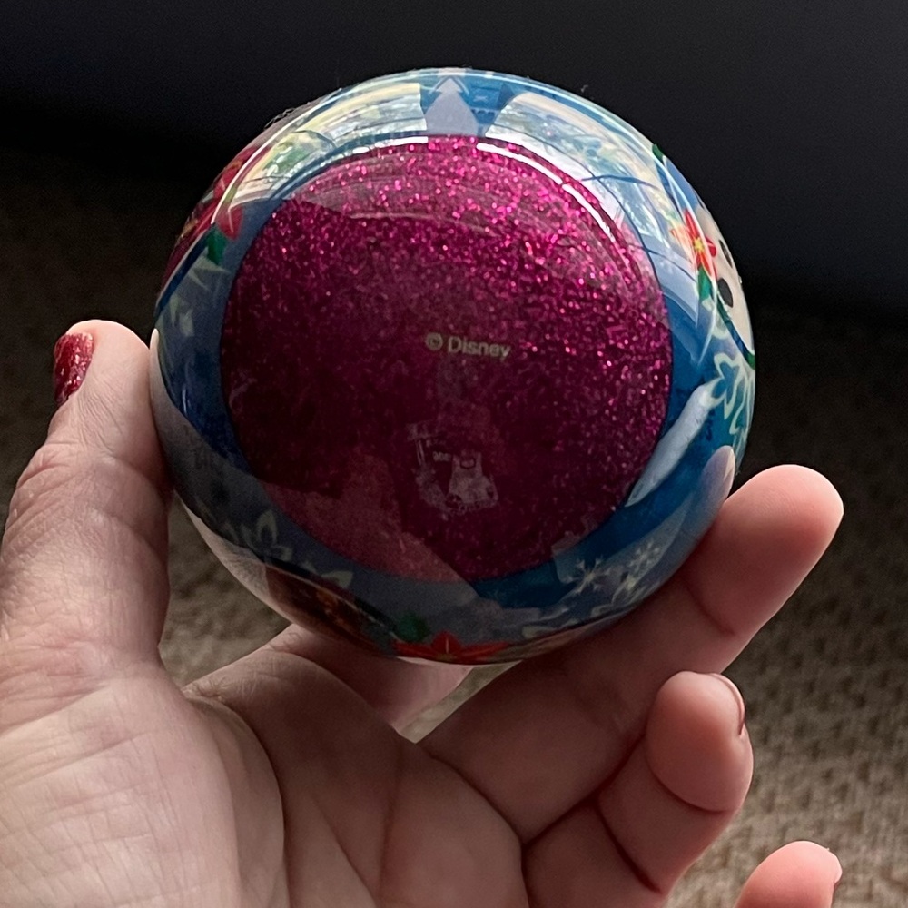 Disney Frozen Christmas ornament - Picture 4 of 4